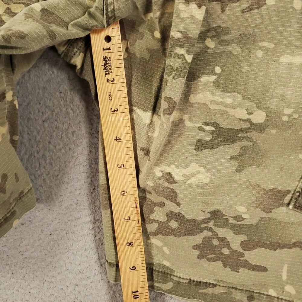 Levis Camo Cargo Shorts Mens 42 Fade 42x10 Stretch Flex Comfort - Picture 4 of 8